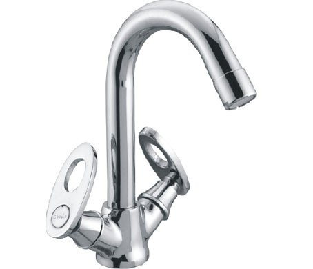 Center hole basin mixer 