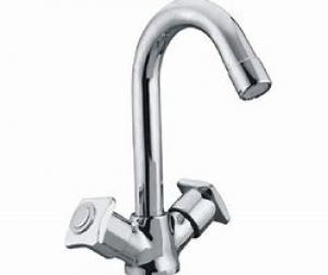 Center hole basin mixer 